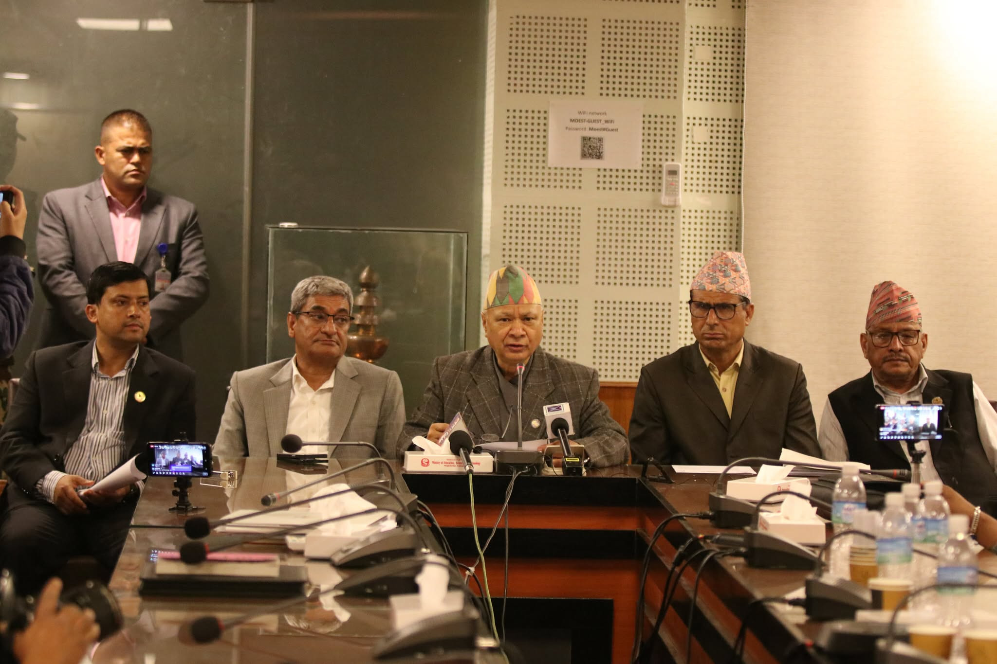 सडक आन्दोलन रोक्ने नेपाल शिक्षक महासंघको घोषणा