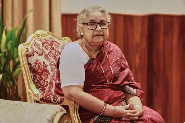 राष्ट्रियसभामा मुस्लिम आयोगको प्रतिवेदन प्रस्तुत गर्दै प्रधानमन्त्री