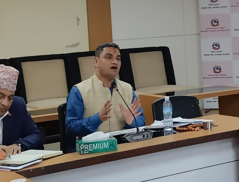 डेंगी रोग नियन्त्रण तथा रोकथामका लागि सरकारले खोप आयात गर्छ : स्वास्थ्यमन्त्री पौडेल