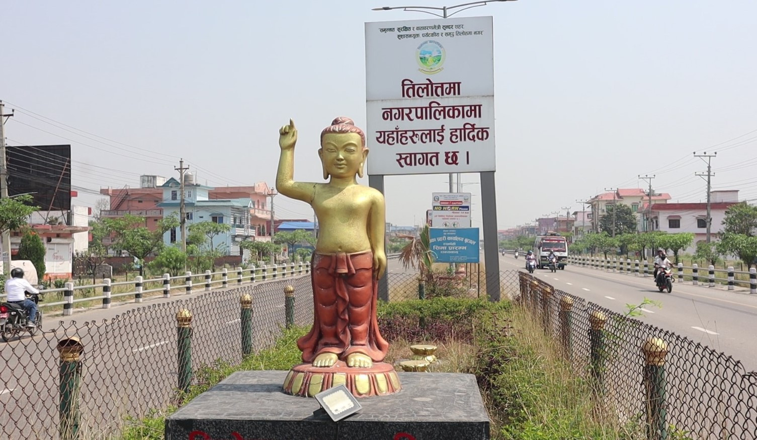 मेयर उपमेयर नै सरसफाइ गर्दै हिँडेपछि...