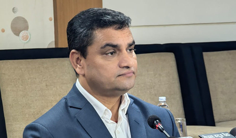 औषधि विधेयक अन्तिम चरणमा छ : स्वास्थ्यमन्त्री पौडेल