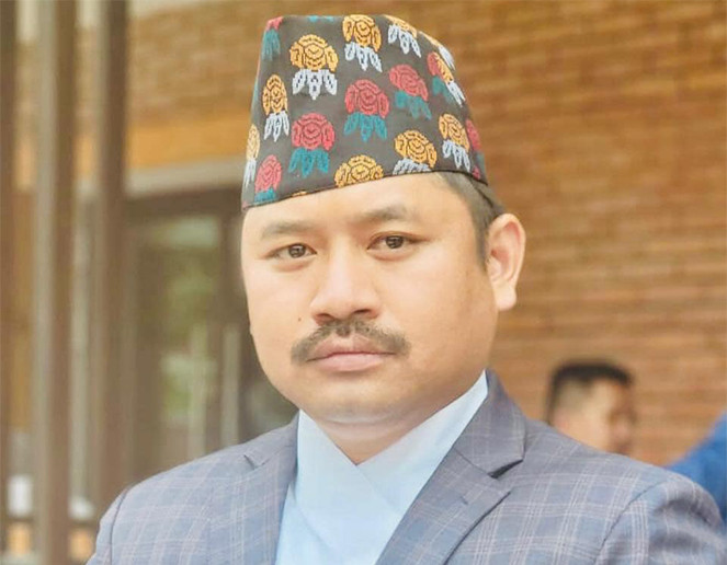 सहकारी ठगी मुद्दामा धरौटीमा छुटेका दिपेश पुनलाई बुझाइयो सिआइबीमा