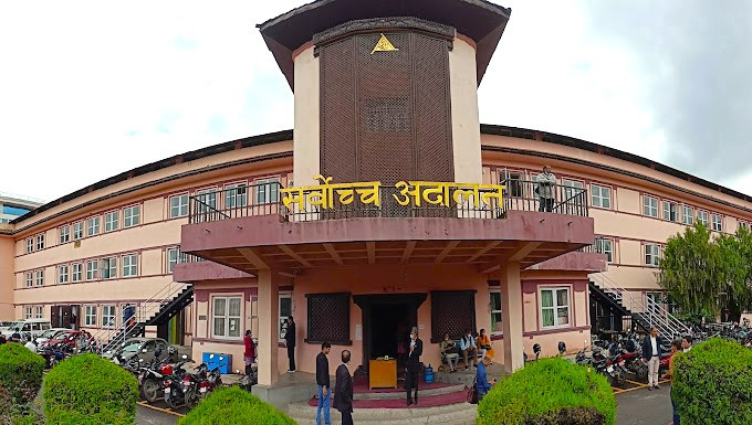 प्रतिनिधिसभा विघटन : कांग्रेसले दायर गरेको रिटमा कारण देखाऊ आदेश जारी