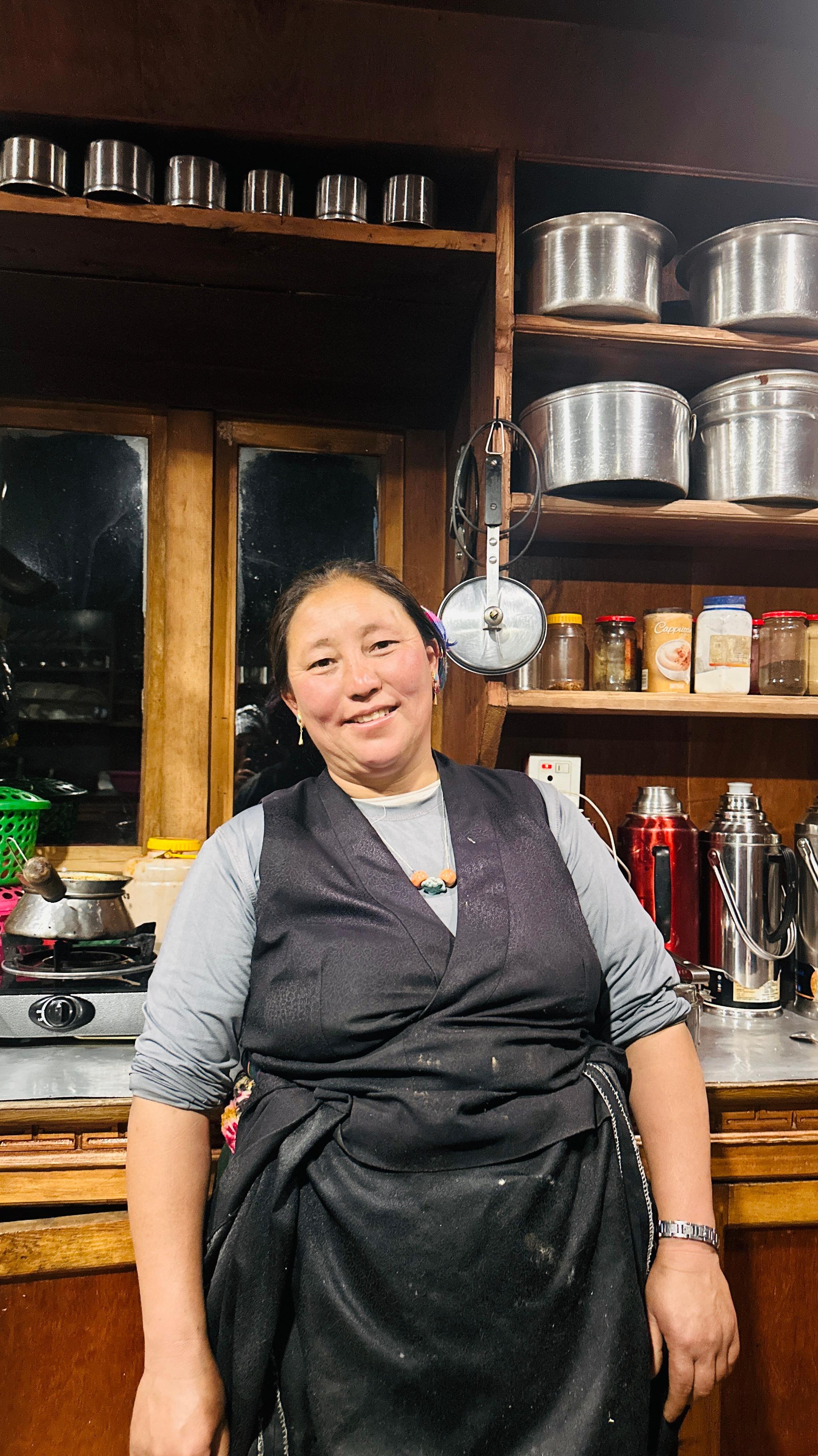 "एक्लै तर निःशक्त होइन: छोज्न्मोको थाङसेक यात्राको गाथा"