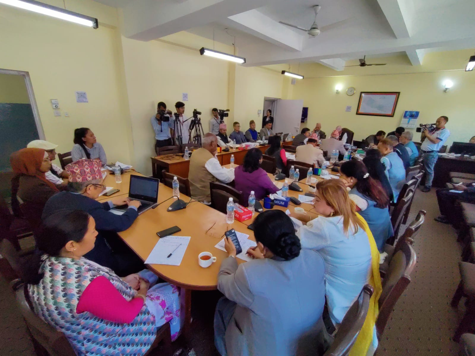 शिक्षकको तलब र भत्तामा गडबडी देखिए सिफारिस गर्न शिक्षा केन्द्रको निर्देशन