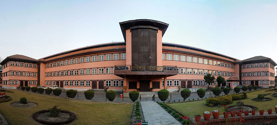 सिराहामा जफत मोबाइल र डाटा नष्ट नगर्न सर्वोच्चको अन्तरिम आदेश