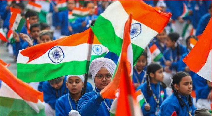 भारतले  ७७ औँ गणतन्त्र दिवस मनाउँदै