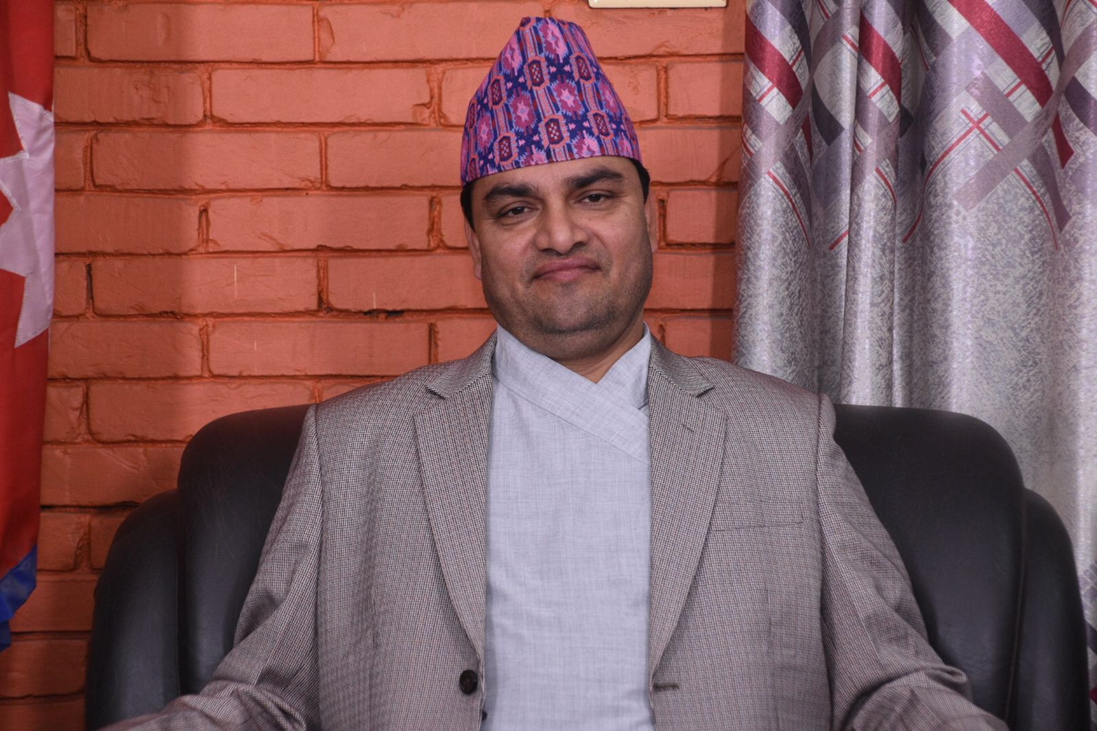 आर्थिक अभावमा कोही पनि बालबालिका क्यान्सरको उपचारबाट बञ्चित हुनु पर्दैनः मन्त्री पौडेल