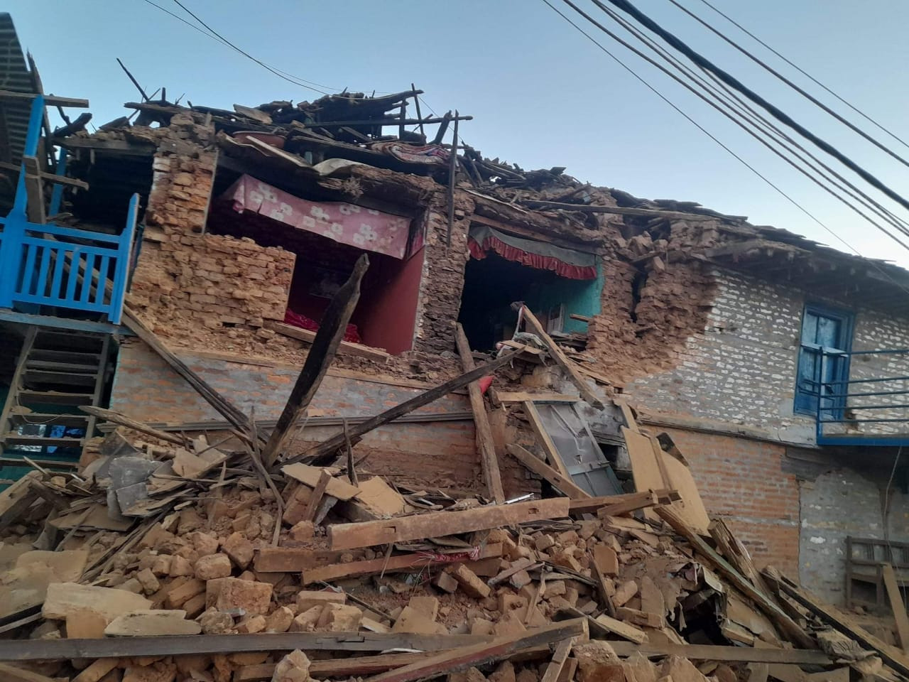 रूकुम पश्चिममा पहिचान खुलेका ३८ मृतकमध्ये २४ जना बालबालिका